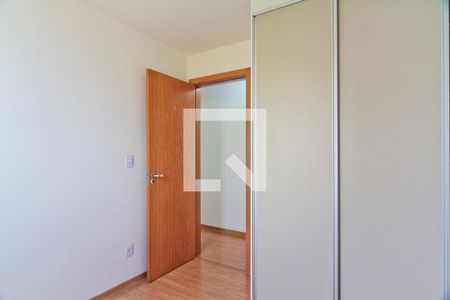Quarto 1 de apartamento para alugar com 2 quartos, 44m² em Jardim Iris, São Paulo
