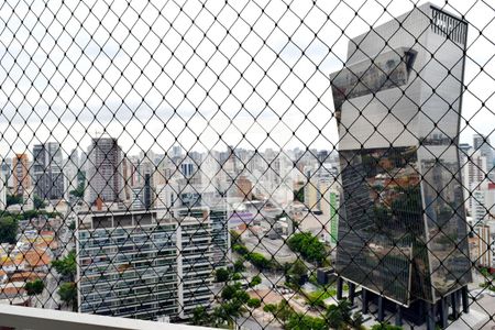 Vista da varanda de apartamento para alugar com 1 quarto, 28m² em Pinheiros, São Paulo