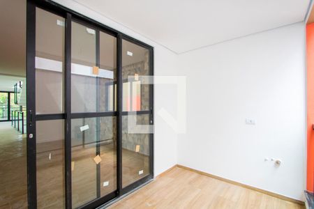 Casa à venda com 197m², 3 quartos e 4 vagas Casa à venda com 197m², 3 quartos e 4 vagasVaranda da cozinha