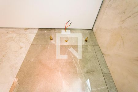 Casa à venda com 197m², 3 quartos e 4 vagas Casa à venda com 197m², 3 quartos e 4 vagasBanheiro do quarto 2