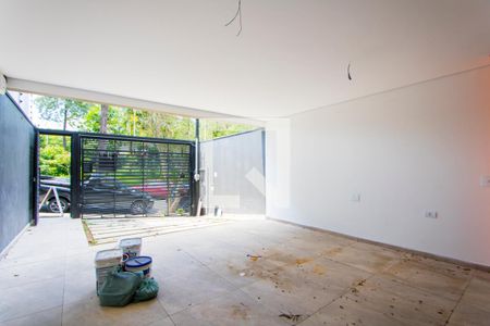 Casa à venda com 197m², 3 quartos e 4 vagas Casa à venda com 197m², 3 quartos e 4 vagasGaragem