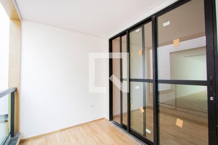 Casa à venda com 197m², 3 quartos e 4 vagas Casa à venda com 197m², 3 quartos e 4 vagasVaranda da cozinha