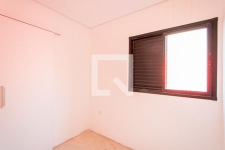 Casa à venda com 197m², 3 quartos e 4 vagas Casa à venda com 197m², 3 quartos e 4 vagasQuarto 2 - Suíte