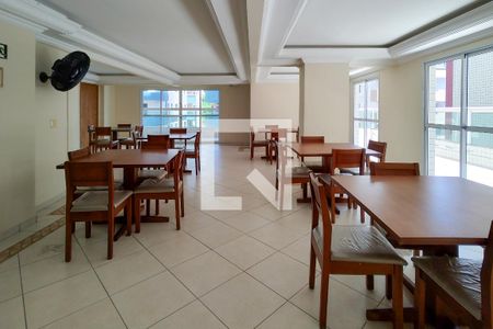 Apartamento para alugar com 94m², 2 quartos e 1 vaga Apartamento para alugar com 94m², 2 quartos e 1 vagaÁrea comum - Salão de festas