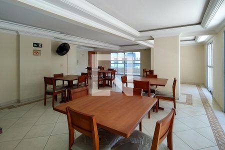 Apartamento para alugar com 94m², 2 quartos e 1 vaga Apartamento para alugar com 94m², 2 quartos e 1 vagaÁrea comum - Salão de festas