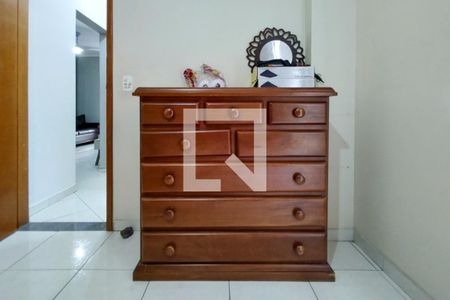 Apartamento para alugar com 94m², 2 quartos e 1 vaga Apartamento para alugar com 94m², 2 quartos e 1 vagaQuarto