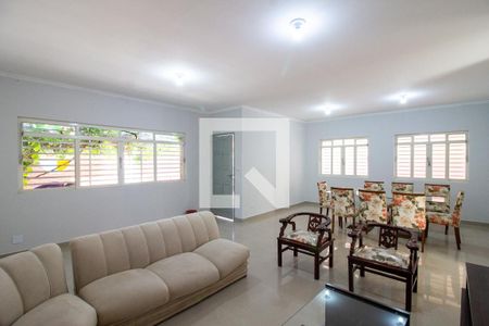 Sala de casa à venda com 3 quartos, 150m² em Jardim Santa Mena, Guarulhos