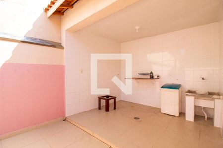 Casa à venda com 150m², 3 quartos e 4 vagasÁrea de Serviço