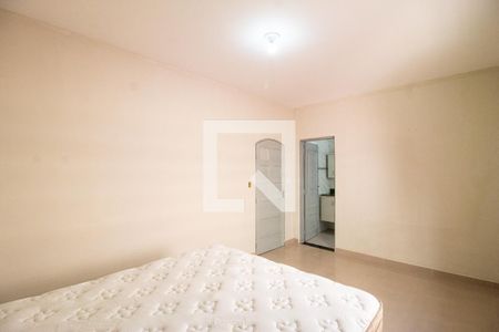 Suíte de casa para alugar com 3 quartos, 150m² em Jardim Santa Mena, Guarulhos