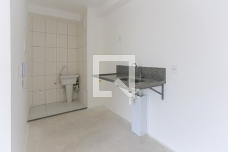 Cozinha  de apartamento à venda com 2 quartos, 39m² em Butantã, São Paulo