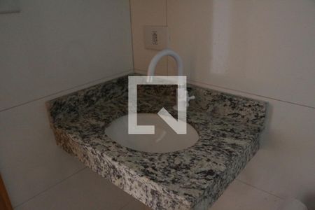 Apartamento para alugar com 44m², 2 quartos e sem vagaBanheiro
