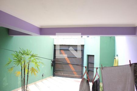 Casa à venda com 157m², 3 quartos e 4 vagasGaragem