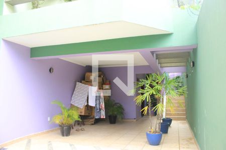 Casa à venda com 157m², 3 quartos e 4 vagasGaragem