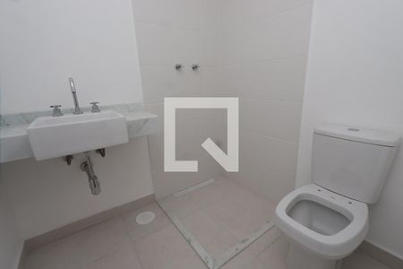 Banheiro da Suíte de apartamento para alugar com 2 quartos, 68m² em Vila Prudente, São Paulo