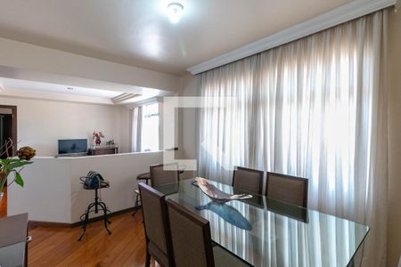 Sala de apartamento para alugar com 4 quartos, 280m² em Calafate, Belo Horizonte