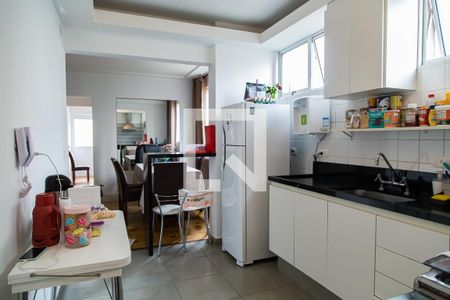 Apartamento à venda com 97m², 2 quartos e 1 vagaCozinha