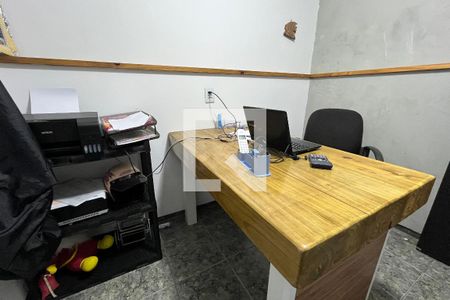 Casa para alugar com 230m², 4 quartos e 11 vagasEscritório