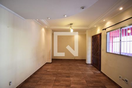 Sala de casa de condomínio para alugar com 3 quartos, 100m² em Parque Munhoz, São Paulo
