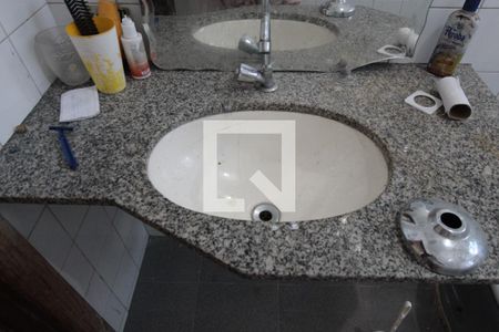 Apartamento à venda com 220m², 5 quartos e 1 vagaBanheiro da Suite