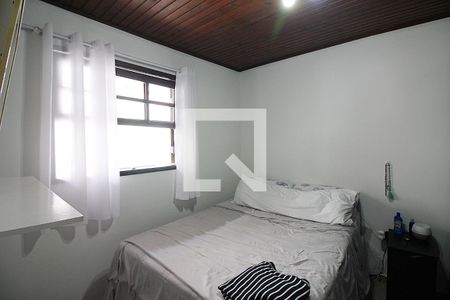 Casa à venda com 344m², 4 quartos e 6 vagasQuarto 1 Edícula  