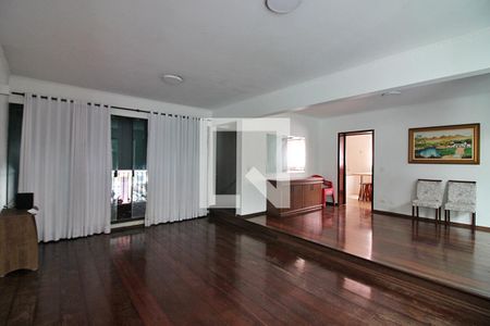 Sala  de casa à venda com 4 quartos, 344m² em Bairro dos Casa, São Bernardo do Campo