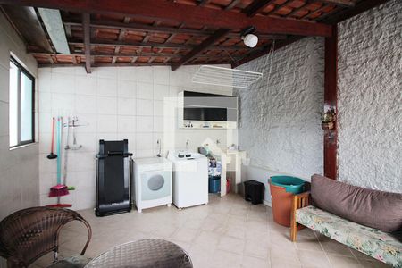 Casa à venda com 344m², 4 quartos e 6 vagasÁrea de Serviço Edícula  