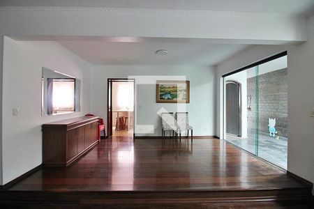 Sala  de casa à venda com 4 quartos, 344m² em Bairro dos Casa, São Bernardo do Campo