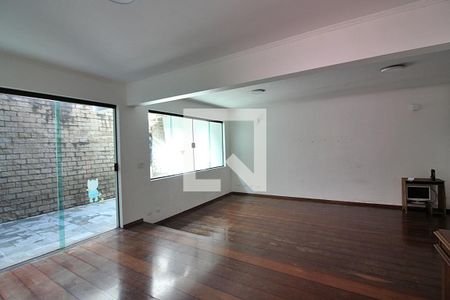 Sala  de casa à venda com 4 quartos, 344m² em Bairro dos Casa, São Bernardo do Campo