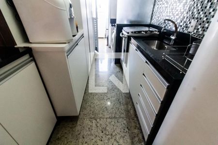 Apartamento à venda com 82m², 3 quartos e 2 vagas Apartamento à venda com 82m², 3 quartos e 2 vagasCozinha