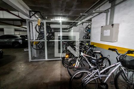 Apartamento à venda com 82m², 3 quartos e 2 vagas Apartamento à venda com 82m², 3 quartos e 2 vagasBicicletário