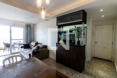 Apartamento à venda com 82m², 3 quartos e 2 vagas Apartamento à venda com 82m², 3 quartos e 2 vagasSala