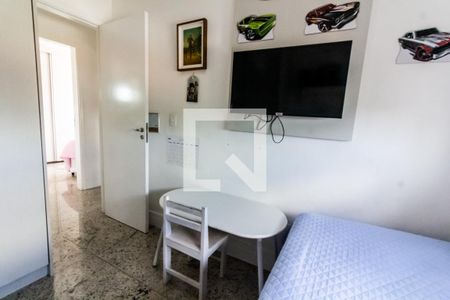 Apartamento à venda com 82m², 3 quartos e 2 vagas Apartamento à venda com 82m², 3 quartos e 2 vagasQuarto 2