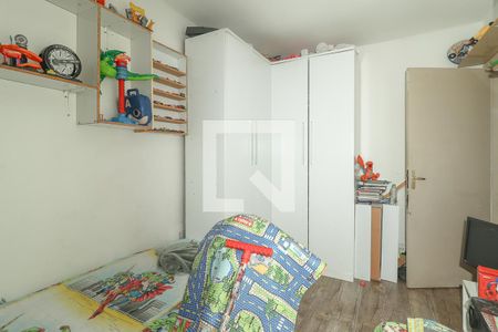 Quarto 2  de apartamento para alugar com 2 quartos, 60m² em Rubem Berta, Porto Alegre