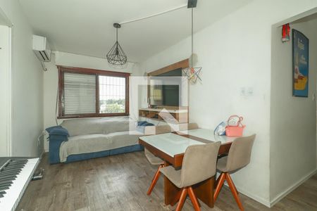 Sala de apartamento para alugar com 2 quartos, 60m² em Rubem Berta, Porto Alegre