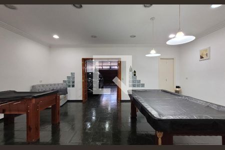 Casa à venda com 340m², 3 quartos e 4 vagasÁrea comum - Salão de jogos
