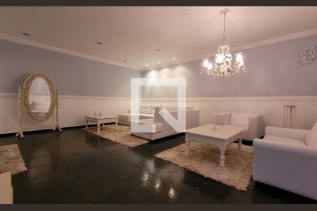 Casa à venda com 340m², 3 quartos e 4 vagasSala 2