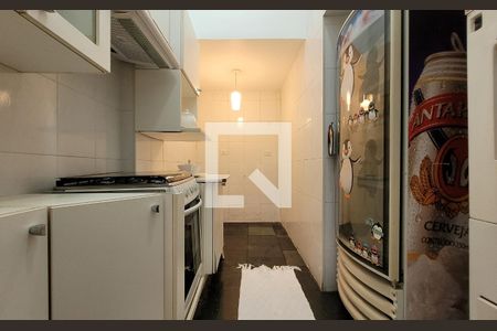 Casa à venda com 340m², 3 quartos e 4 vagasCozinha 2