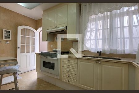 Casa à venda com 340m², 3 quartos e 4 vagasCozinha