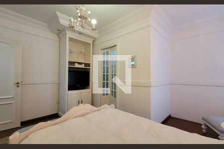 Casa à venda com 340m², 3 quartos e 4 vagasSuíte