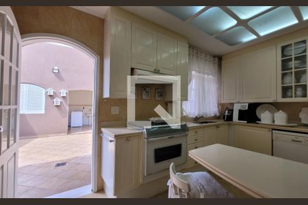 Casa à venda com 340m², 3 quartos e 4 vagasCozinha