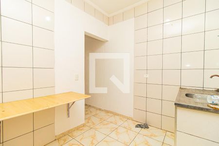 Casa à venda com 100m², 5 quartos e sem vaga Casa à venda com 100m², 5 quartos e sem vagaKitnet da Casa