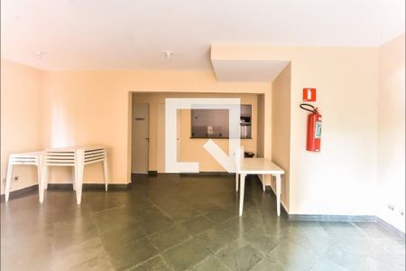 Apartamento para alugar com 55m², 2 quartos e 1 vaga Apartamento para alugar com 55m², 2 quartos e 1 vagaÁrea comum - Salão de festas