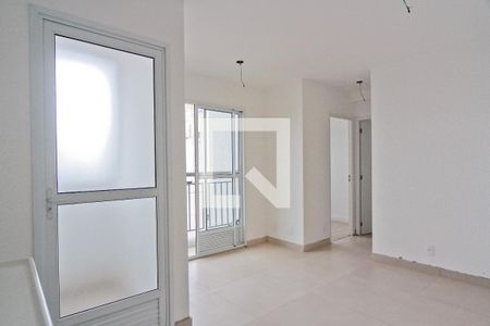 Apartamento para alugar com 38m², 2 quartos e sem vaga Apartamento para alugar com 38m², 2 quartos e sem vagaSala