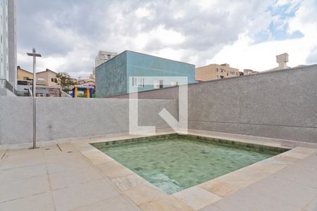 Apartamento para alugar com 38m², 2 quartos e sem vaga Apartamento para alugar com 38m², 2 quartos e sem vagaÁrea comum - Piscina