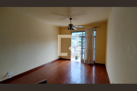 sala de apartamento para alugar com 3 quartos, 112m² em Pechincha, Rio de Janeiro