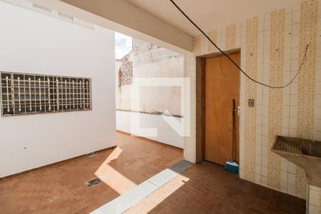 Casa à venda com 115m², 2 quartos e 1 vaga Casa à venda com 115m², 2 quartos e 1 vagaÁrea de serviço