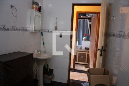 Casa para alugar com 360m², 5 quartos e 2 vagasBanheiro 2