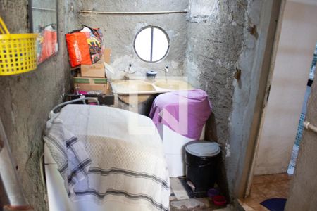 Casa para alugar com 360m², 5 quartos e 2 vagasLavanderia - casa dos fundos