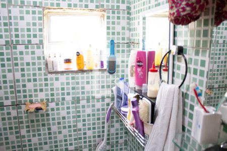 Casa para alugar com 360m², 5 quartos e 2 vagasBanheiro 3 - casa dos fundos