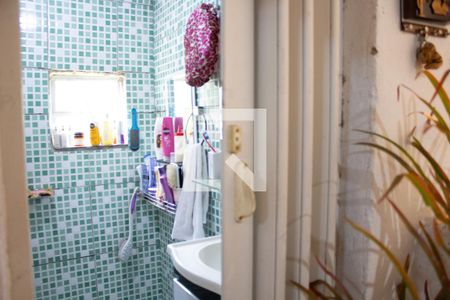 Casa para alugar com 360m², 5 quartos e 2 vagasBanheiro 3 - casa dos fundos